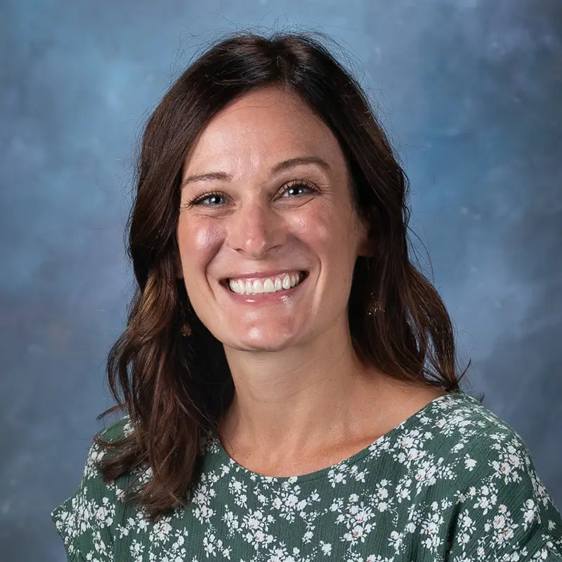 Headshot of Angela McCombs