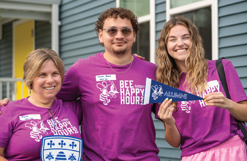 3 SAU Alumni at Bee Happy Hour